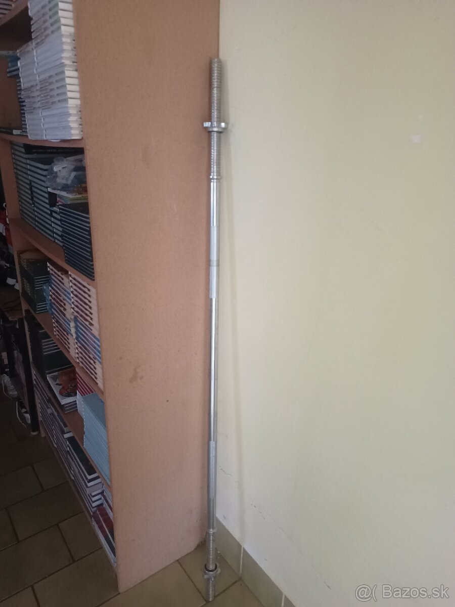 Tyče