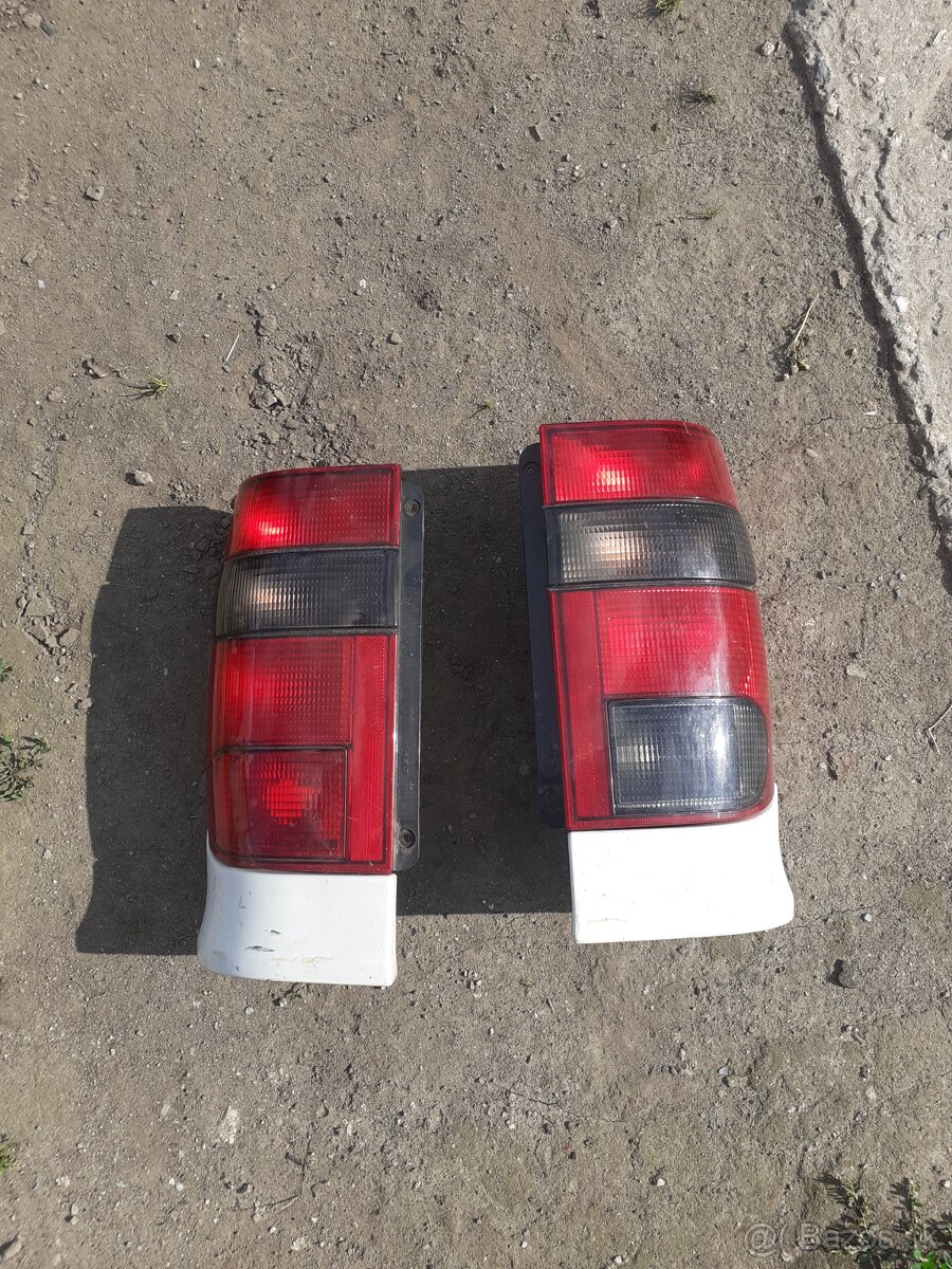 Skoda felicia pick up svetla zadne
