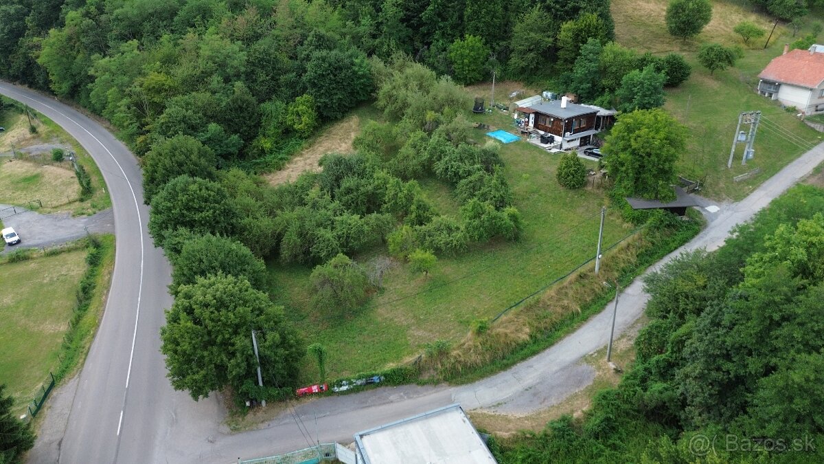 Nová Baňa: investičný pozemok | intravilán 3700 m2