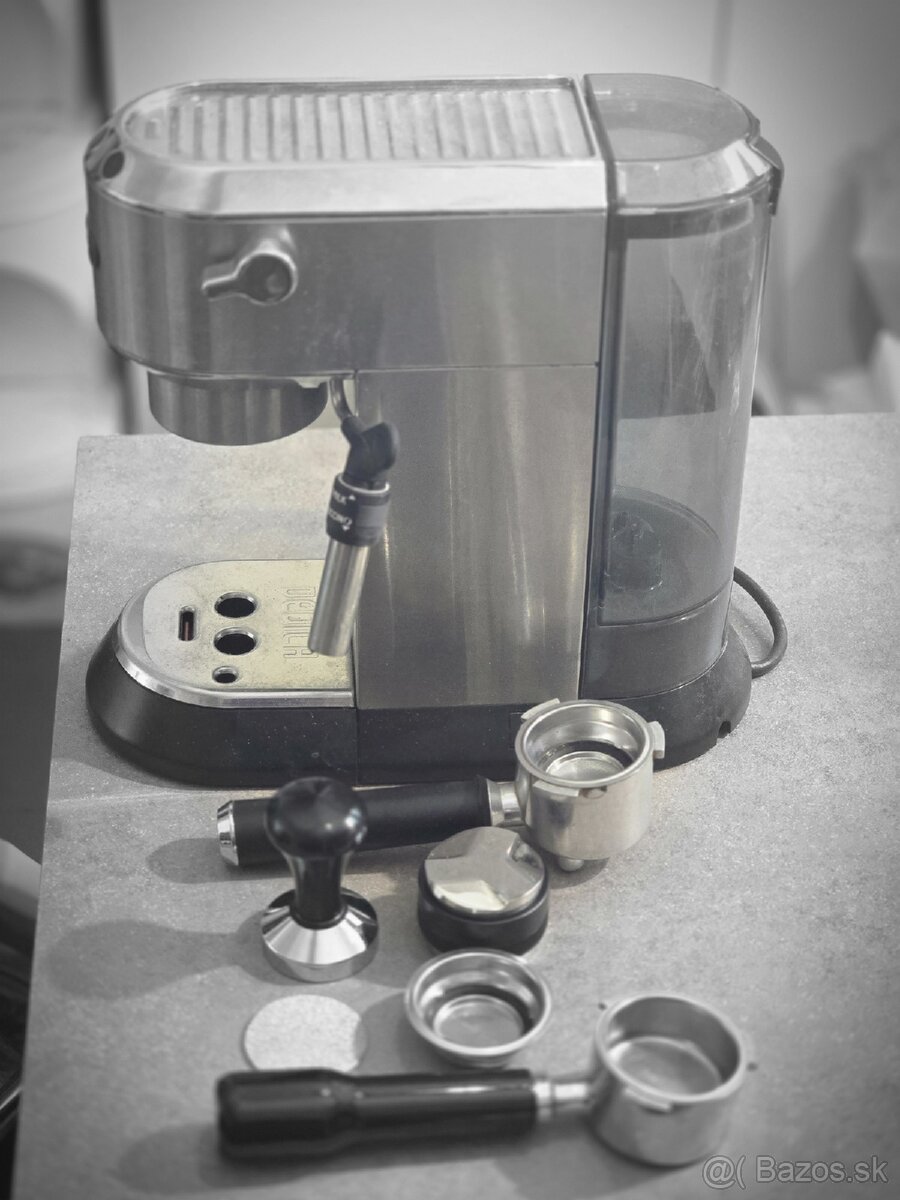De’Longhi Dedica EC685 + mlynček + bohaté príslušenstvo