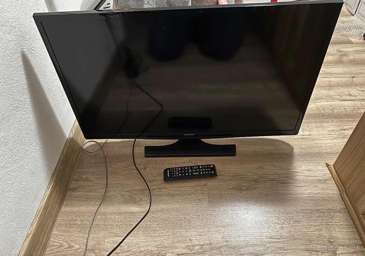 Samsung 81cm
