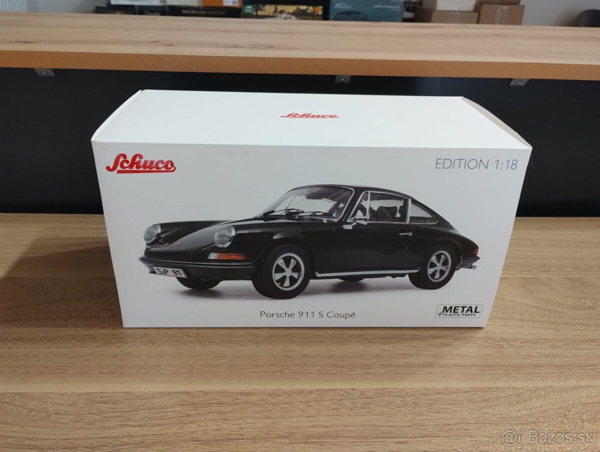 Porsche 911 1:18 Schuco