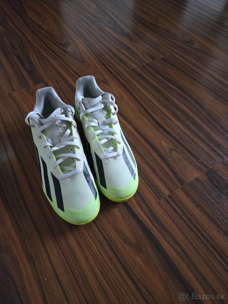 Adidas halovky