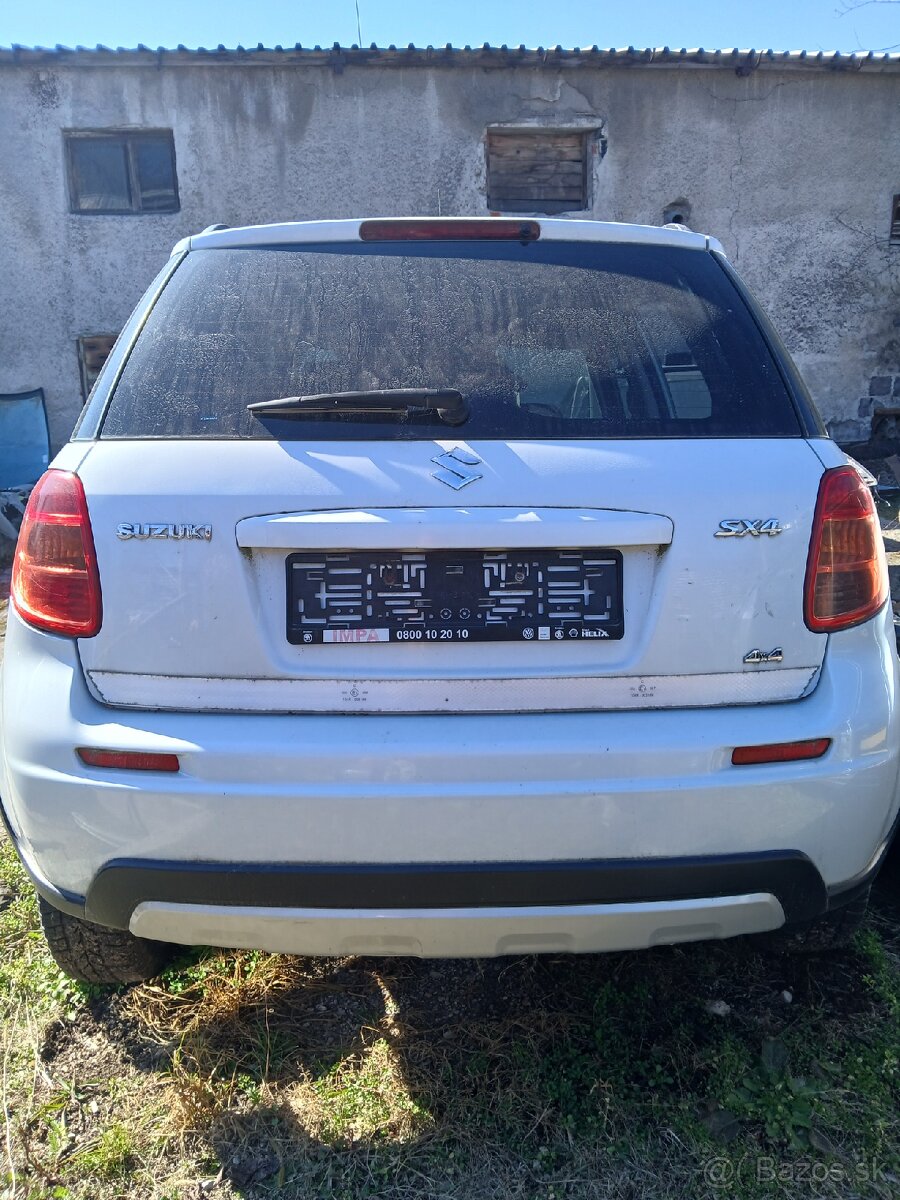 Suzuki SX4