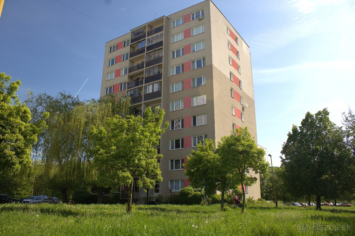 2 IZBOVÝ BYT, 50M2, LODŽIA, JENISEJSKÁ, KOŠICE NAD JAZEROM