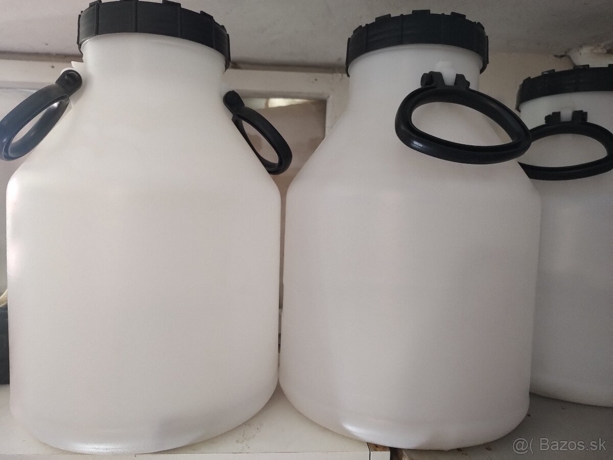 Kanvy 20 a 50 litrov