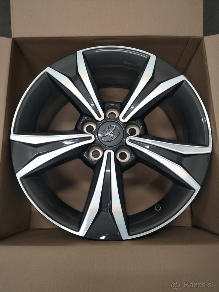 17" sada alu TOYOTA C-HR + TPMS + pneu.