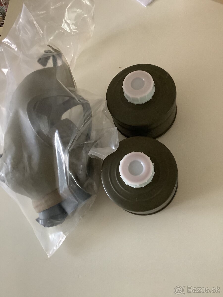 Plynová maska +2 filtry CM-4