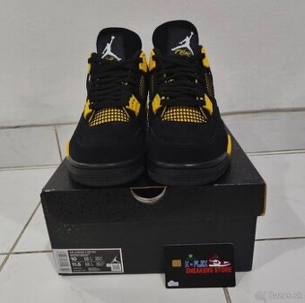Jorad 4 yellow