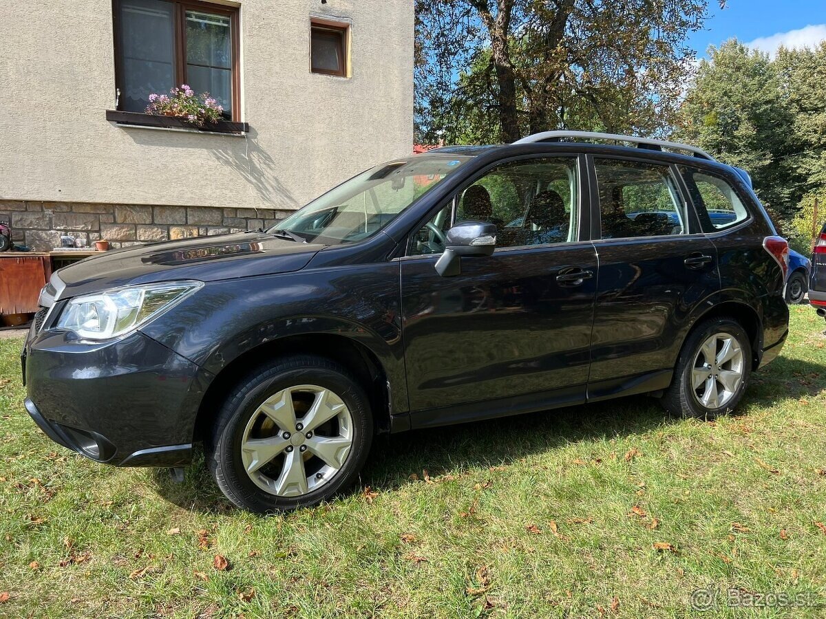 Subaru Forester 2.0i • 110 kW • Automat • 4x4 • Xenony