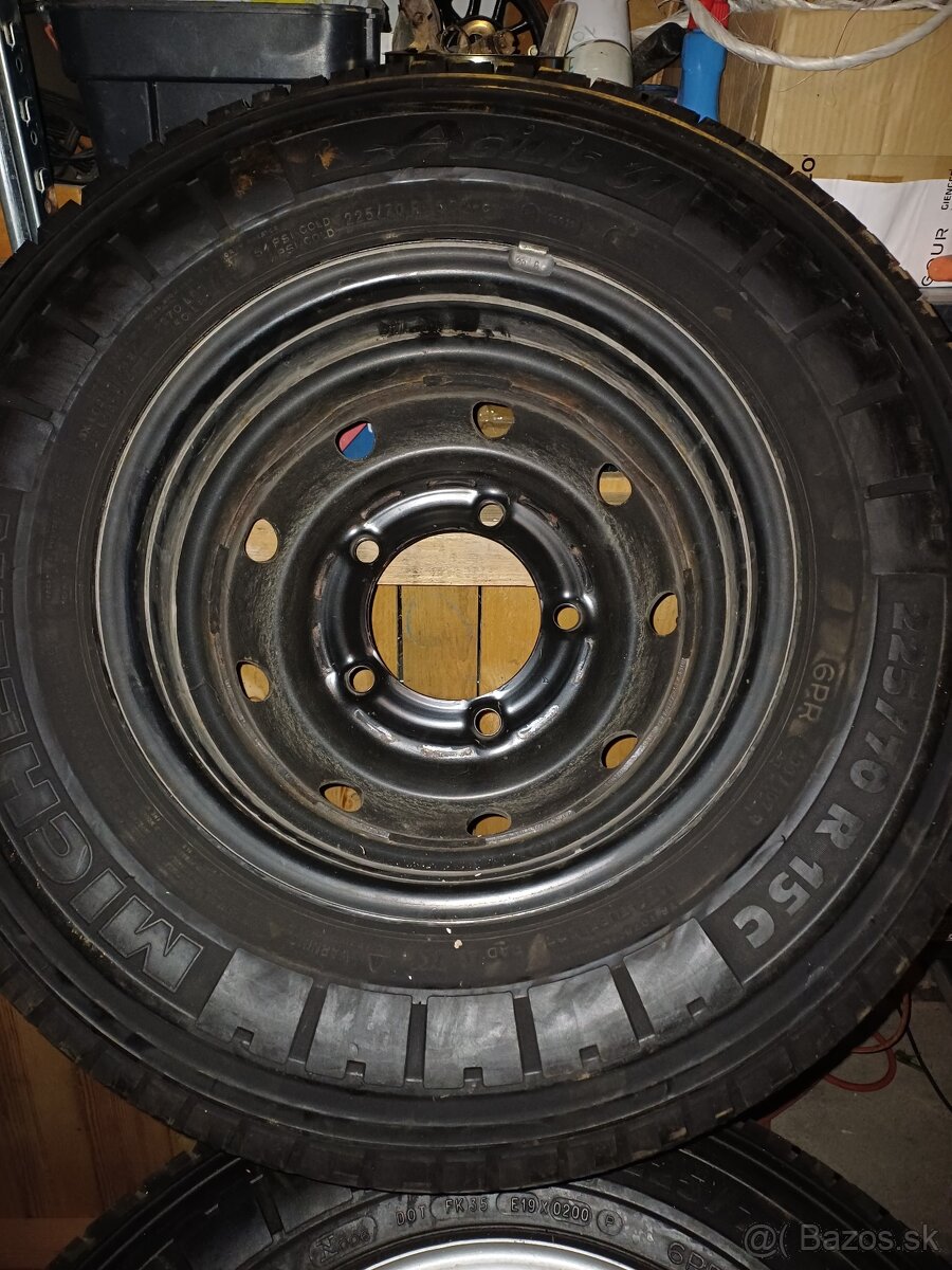 Pneumatiky 225/70R15C Michelin Agilis 61