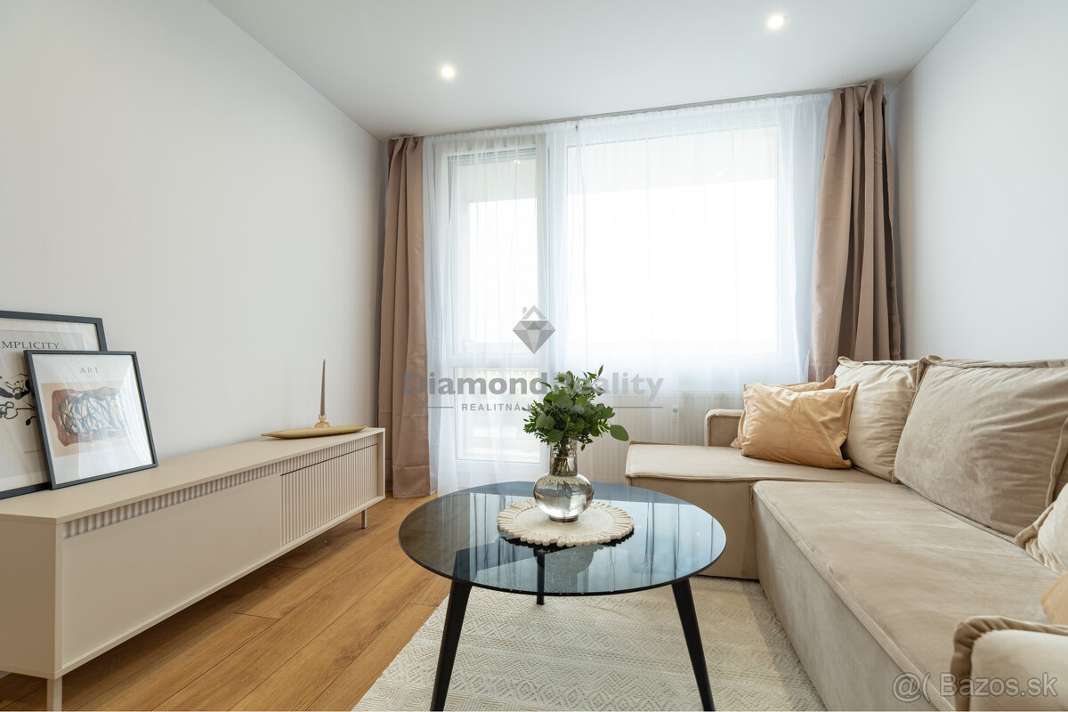 NA PREDAJ 2 IZBOVÝ BYT S LODŽIOU PO KOMPLETNEJ REKONŠTRUKCII