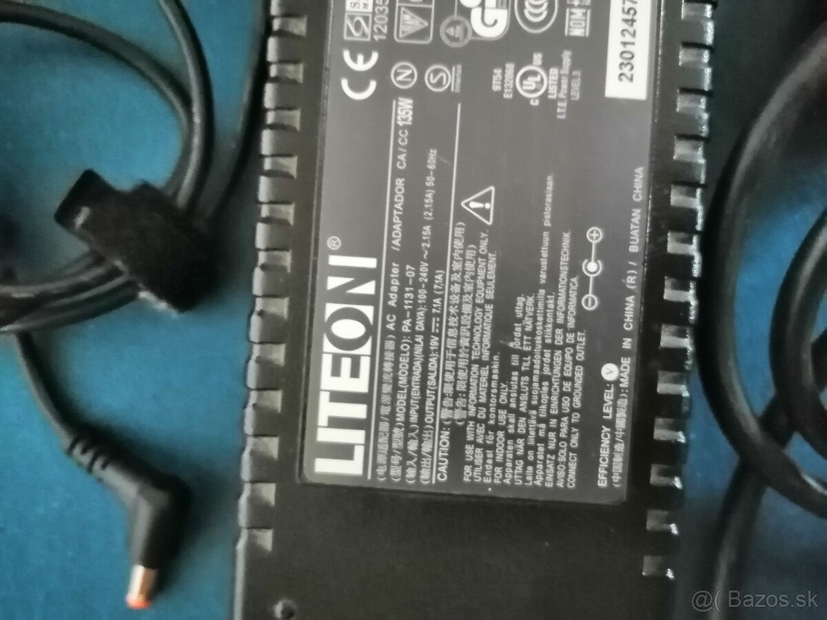 Nabijacka na notebook 19Voltov