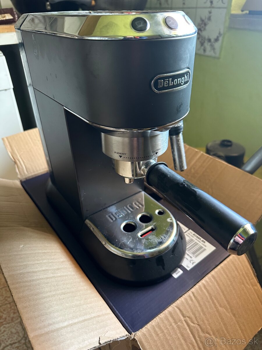 Pakovy kavovar delonghi dedica 685 BK