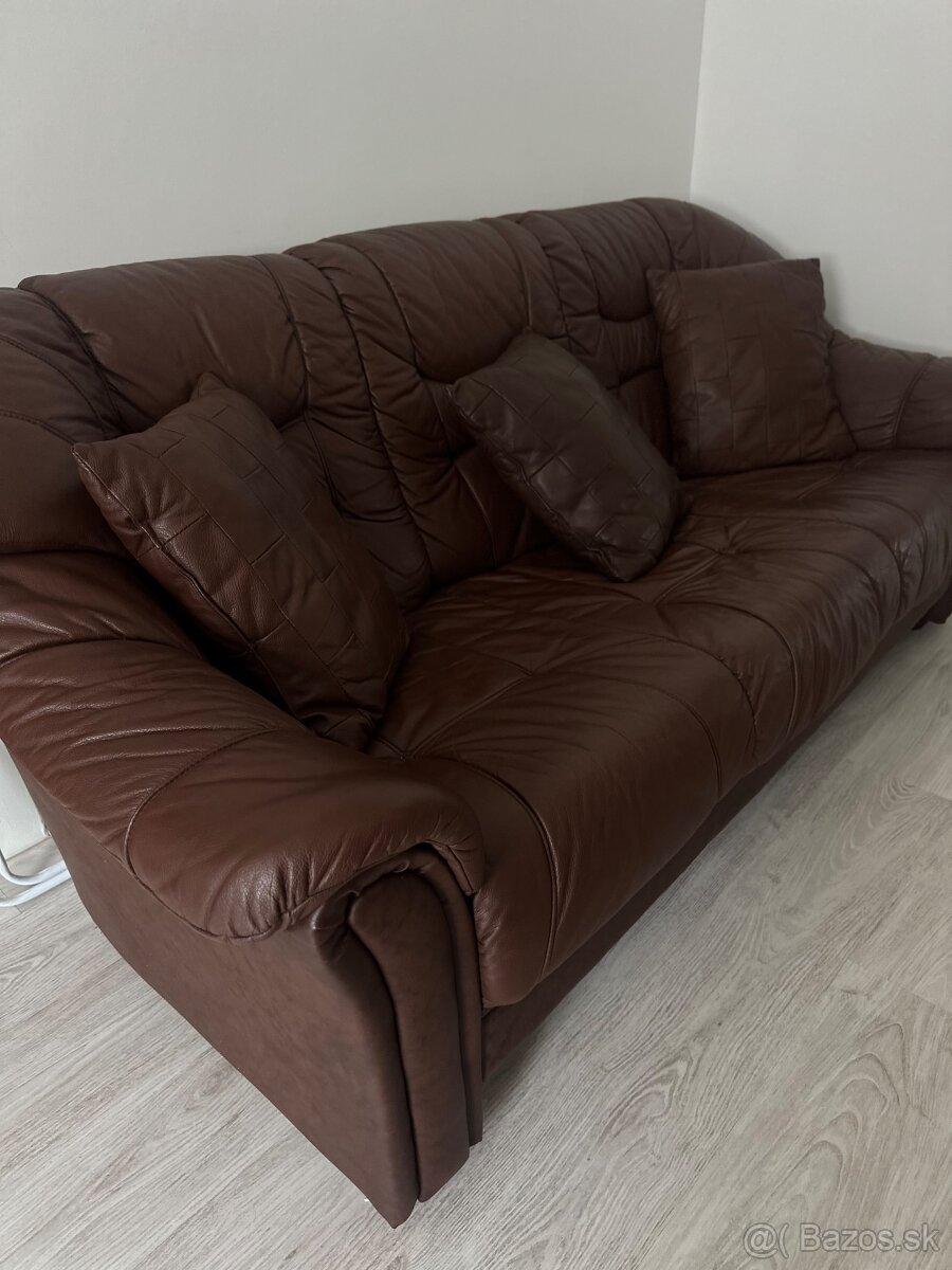 Kožená súprava kreslá, sedačka, taburet