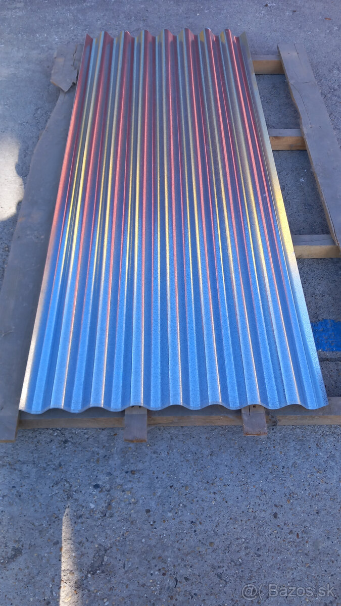 Plech vlnitý pozinkovaný 0,8x2m