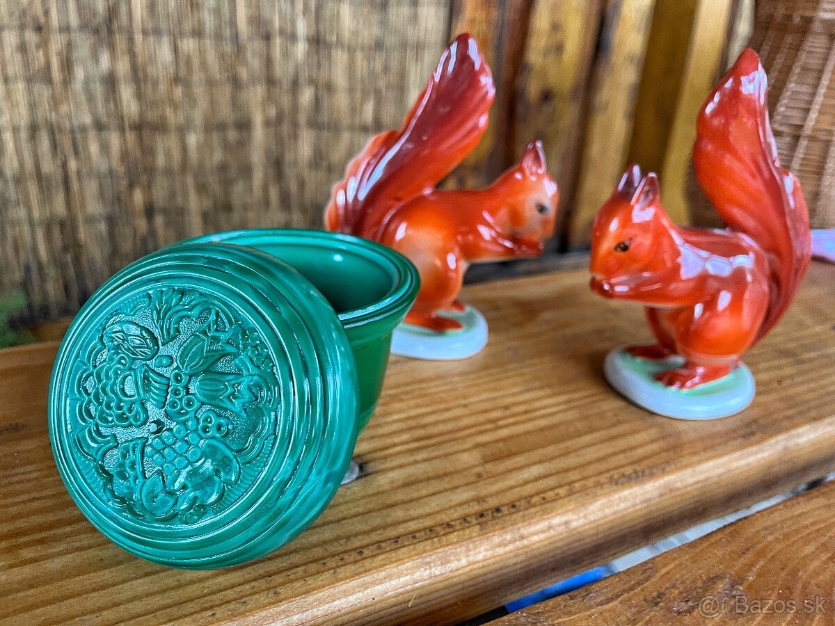 Porcelán a malachit