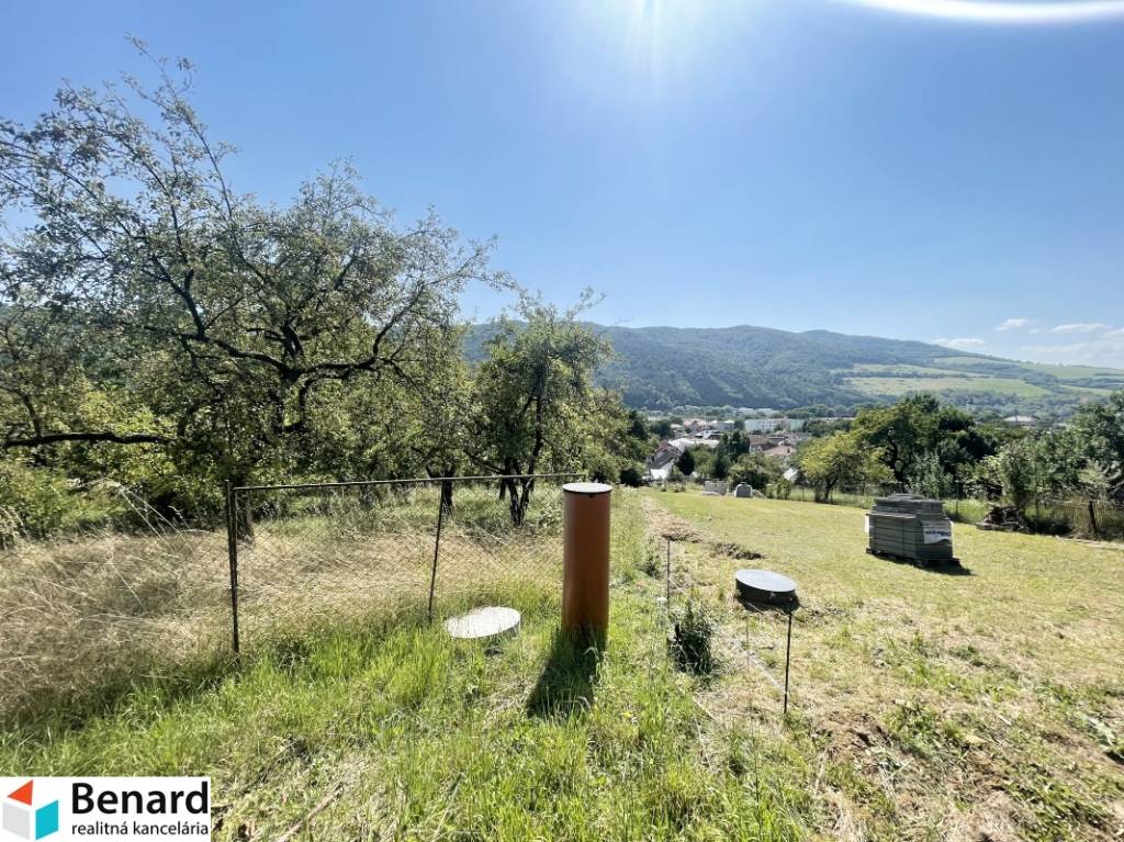 PEČOVSKÁ NOVÁ VES-OKR. SABINOV, POZEMOK, 563 m2,UL.NA PEČOVE