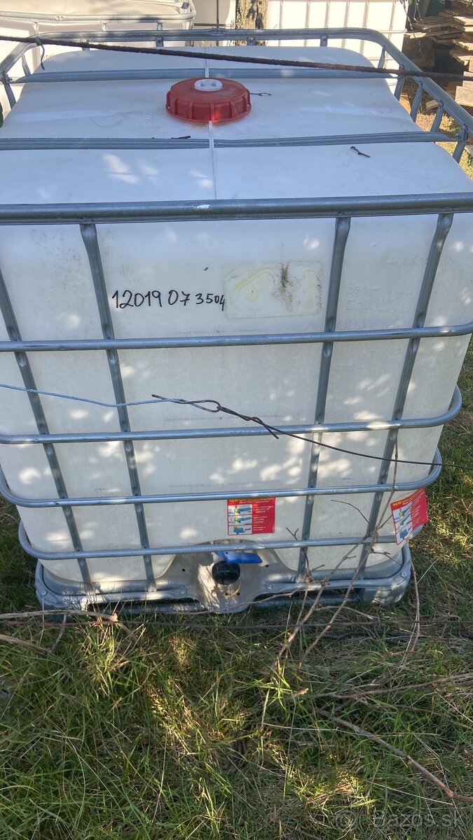Predám ibc kontajnery 1000L