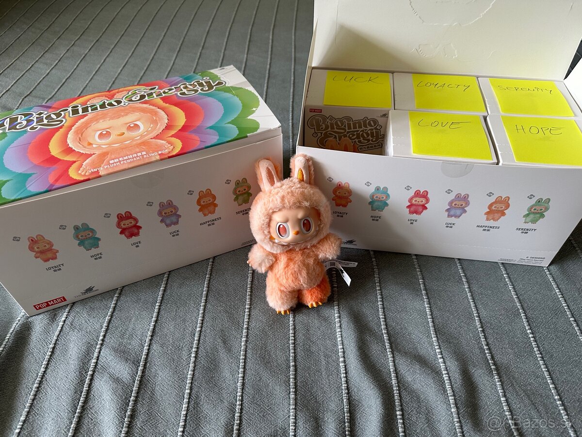 THE MONSTERS Big into Energy POP MART Labubu