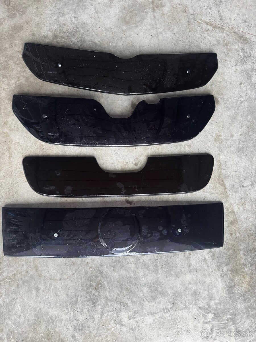 Kryty prednej masky/chladica