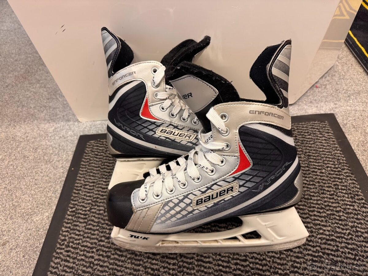 BRUSLE BAUER SUPREME UNFORCER vel. 45,5/10 R