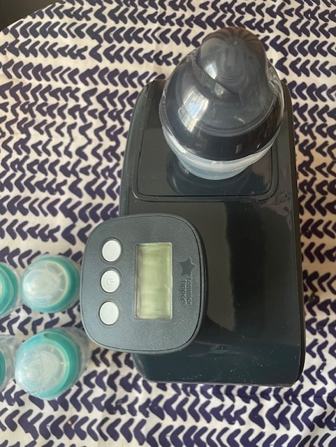 Pristroj na pripravu mlieko Tommee Tippee