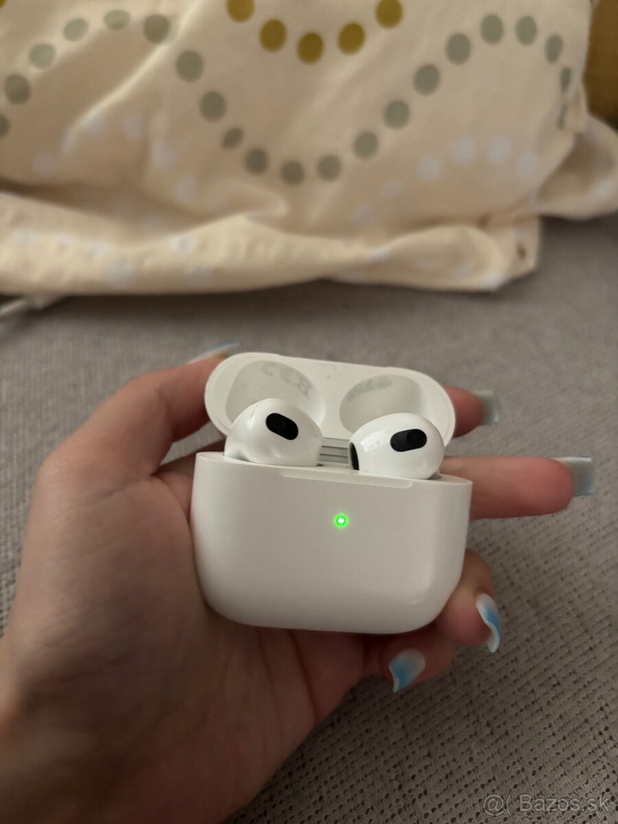 Predám Apple AirPods 3. generácie