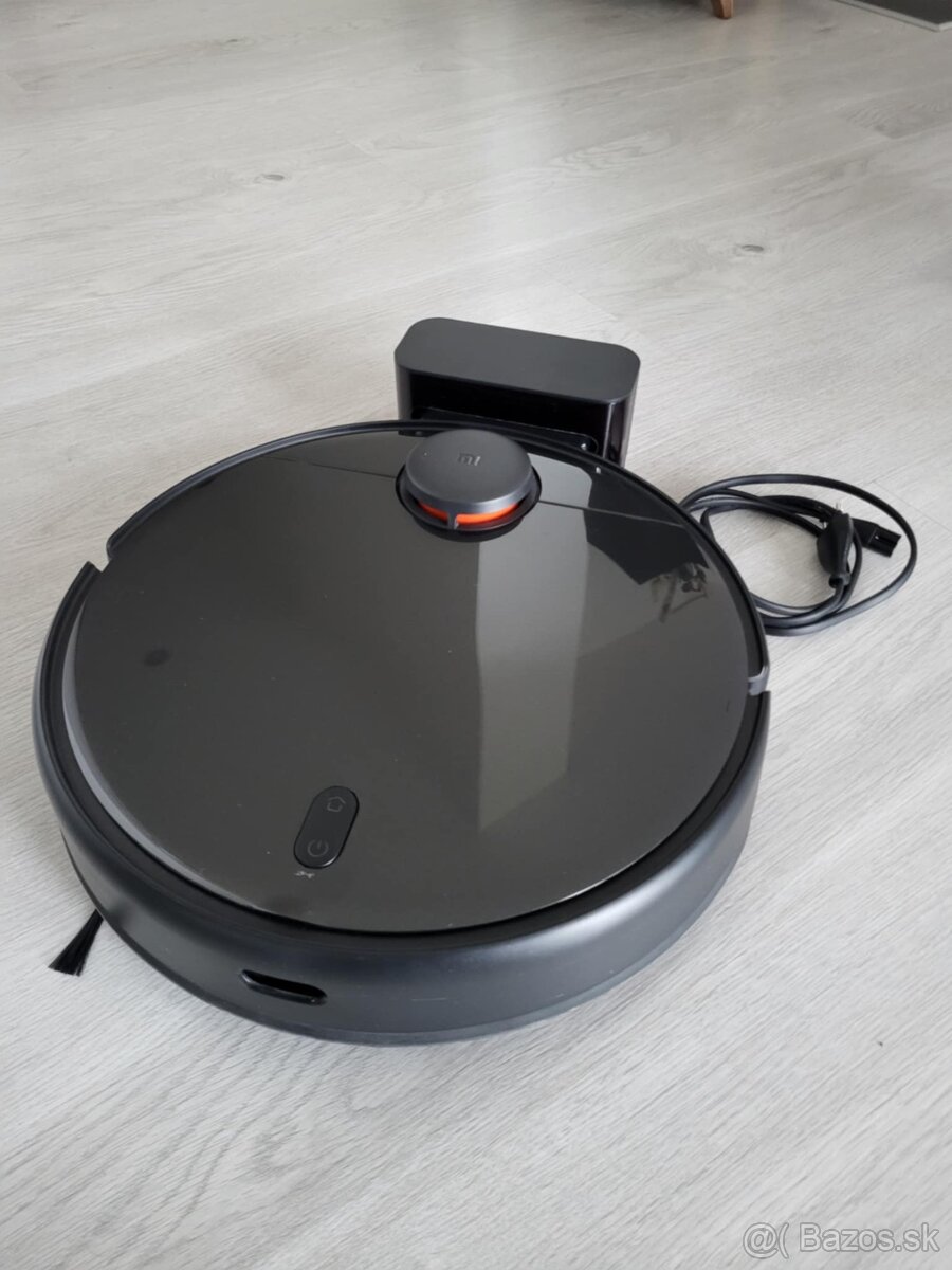 Robotický vysávač