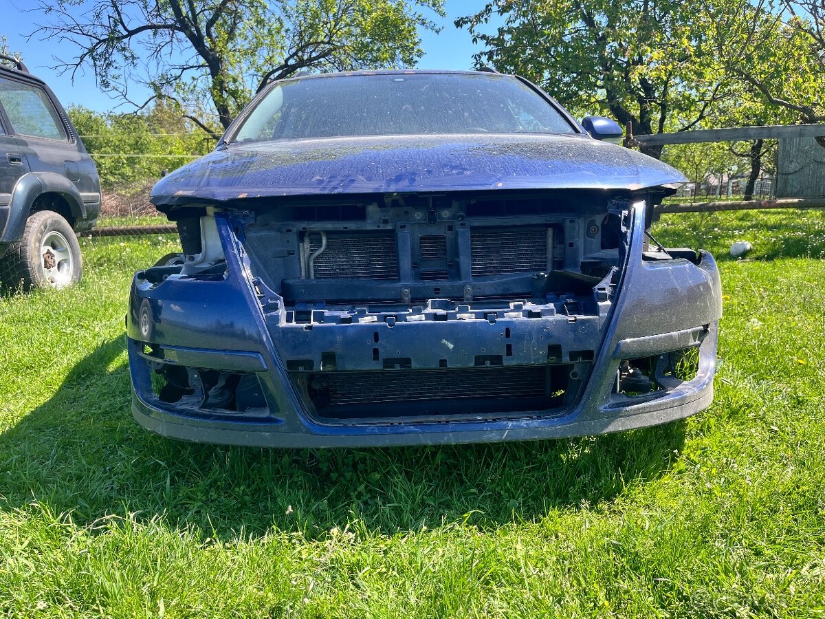 Predný náraznik Passat B6 3C