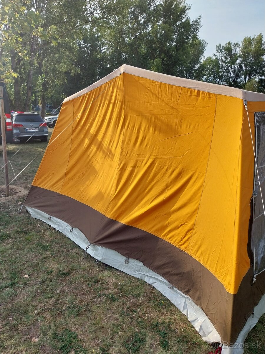 Predám veľký retro stan s pristreskom