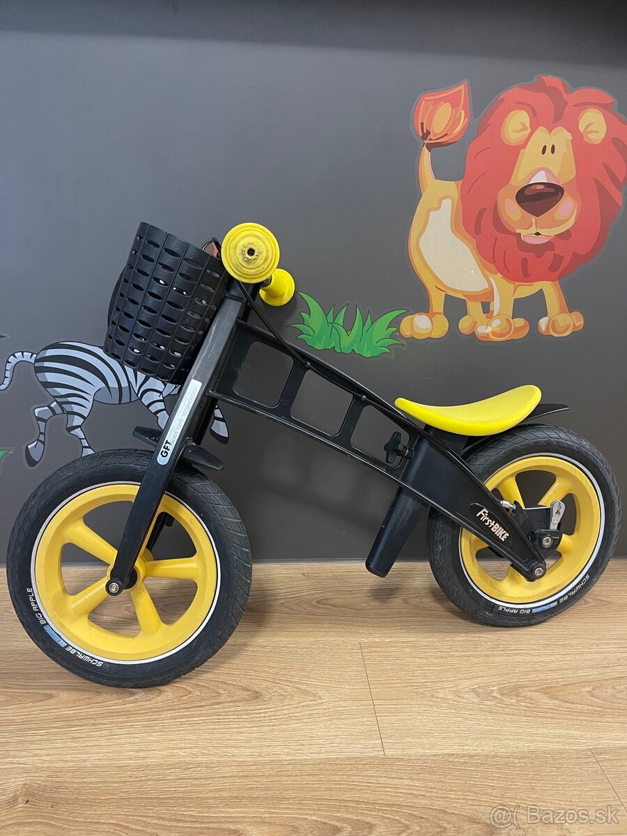 Odrážadlo First Bike