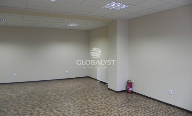 Kompaktná kancelária : 17 m2 - v centre mesta
