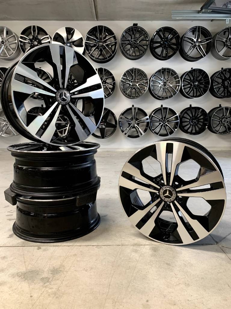 Original Mercedes GLA ,GLB,A ,B Alu disky R18