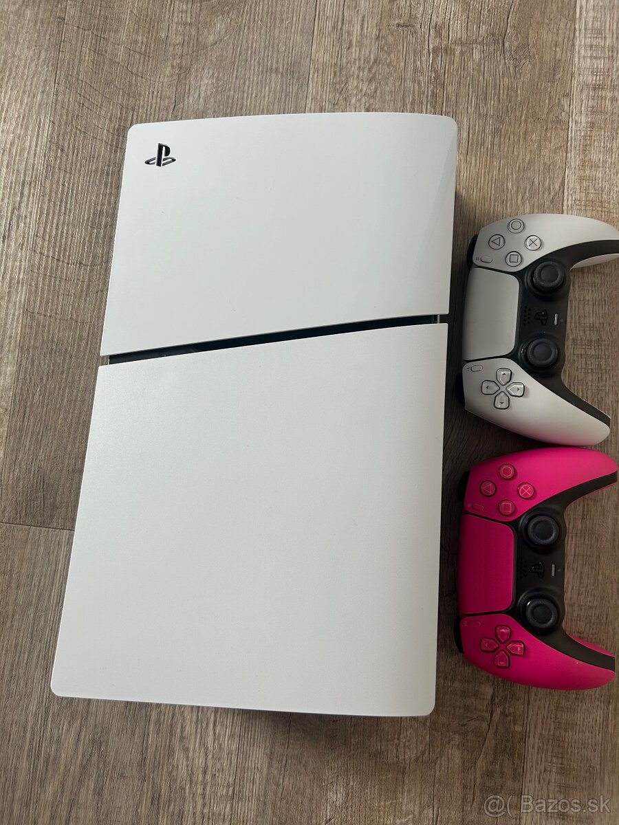 Predám Playstation 5 Slim v záruke