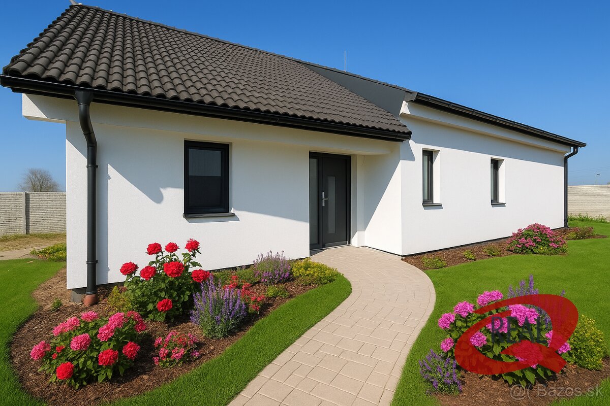 SKOLAUDOVANÝ RODINNÝ DOM, TEHLOVÁ STAVBA, IHNEĎ VOĽNÝ