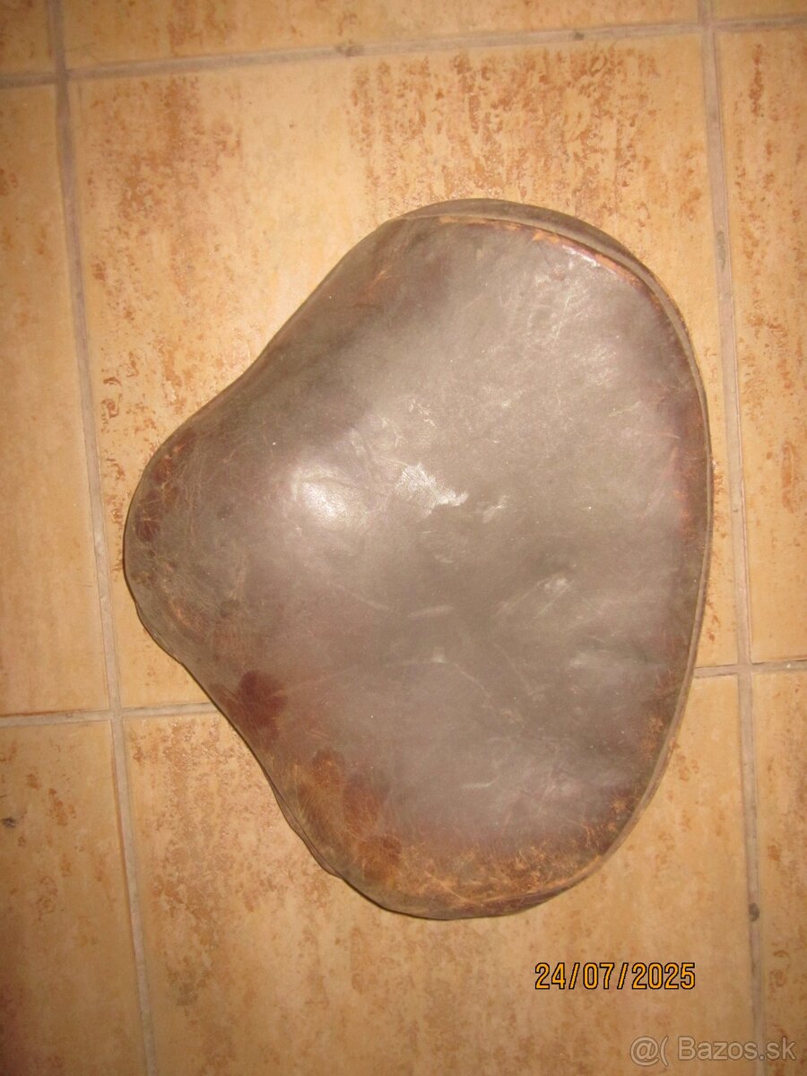 Jawa perák poťah sedla pôvodný