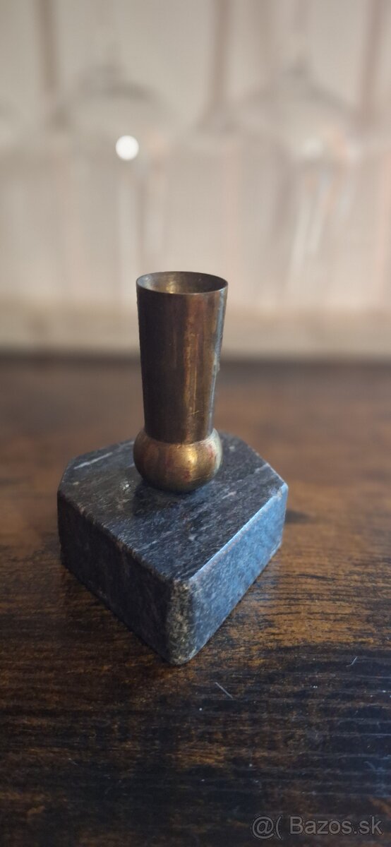 Starožitné ťažítko, drziak