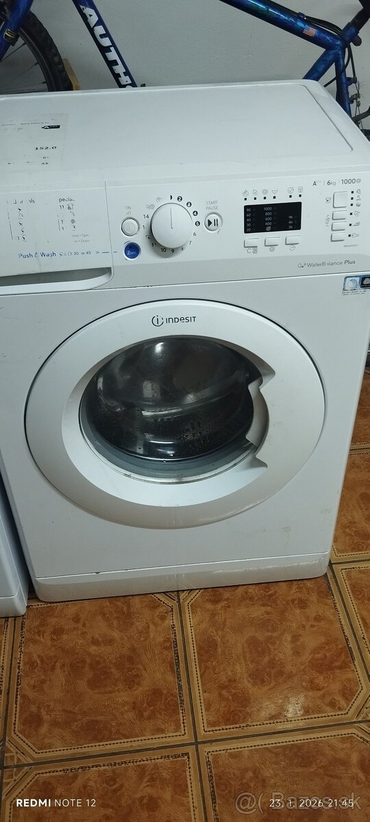 Predavam automatickú práčku Indesit