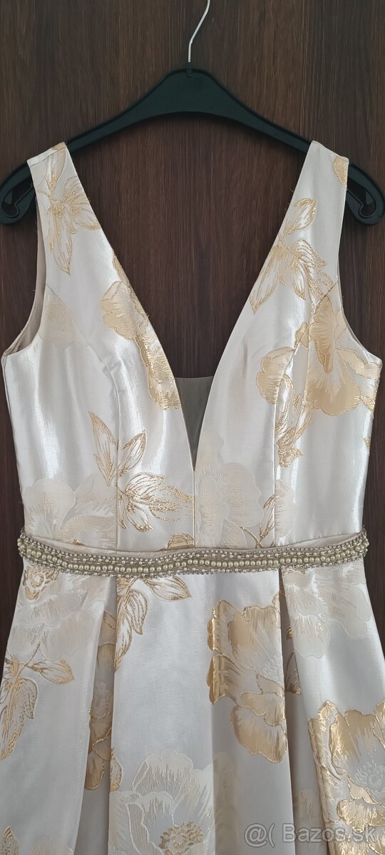 Spoločenské šaty L