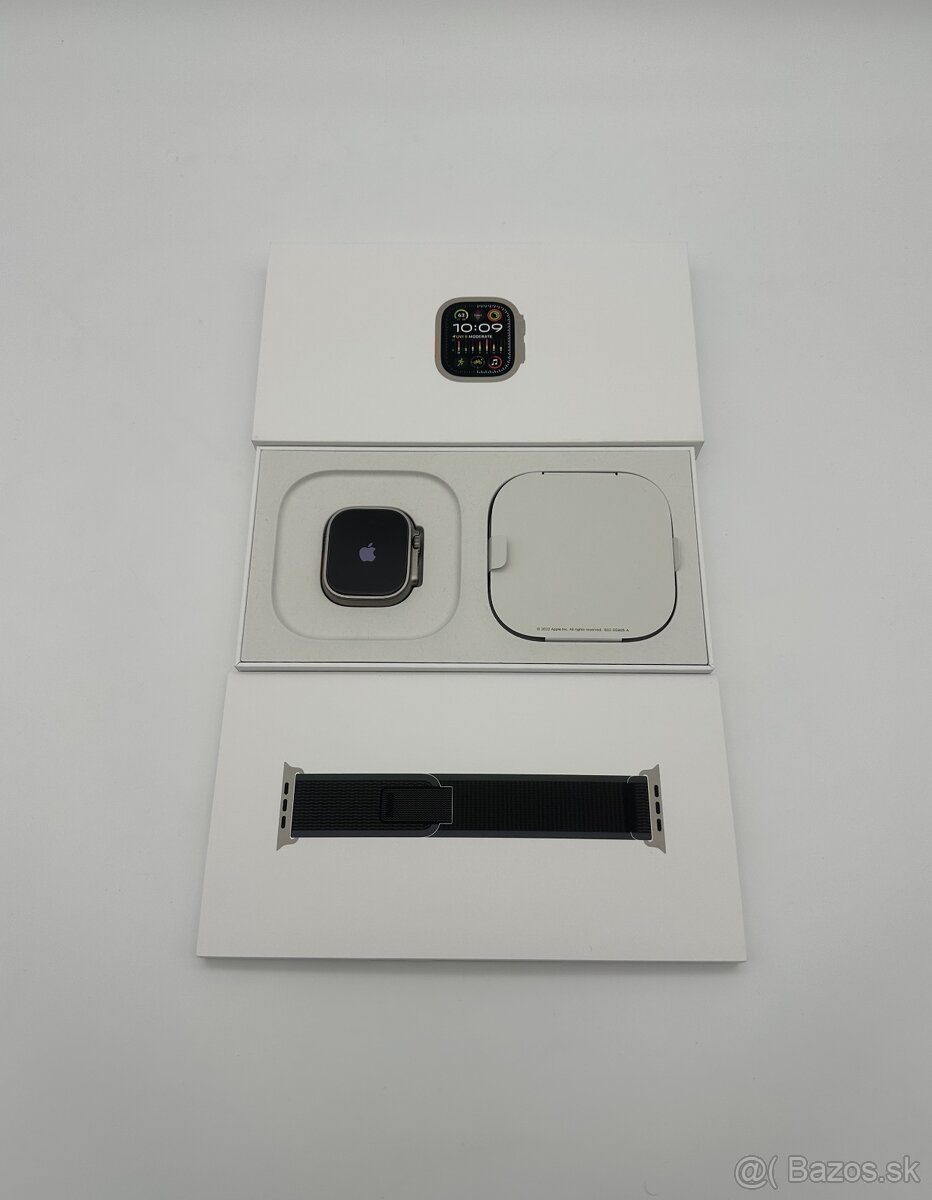 Apple Watch Ultra 2 49mm Titanium + ZÁRUKA