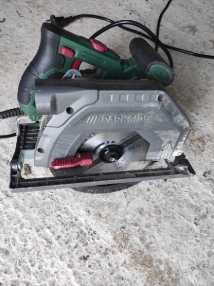 Elektricka kotúčova pila