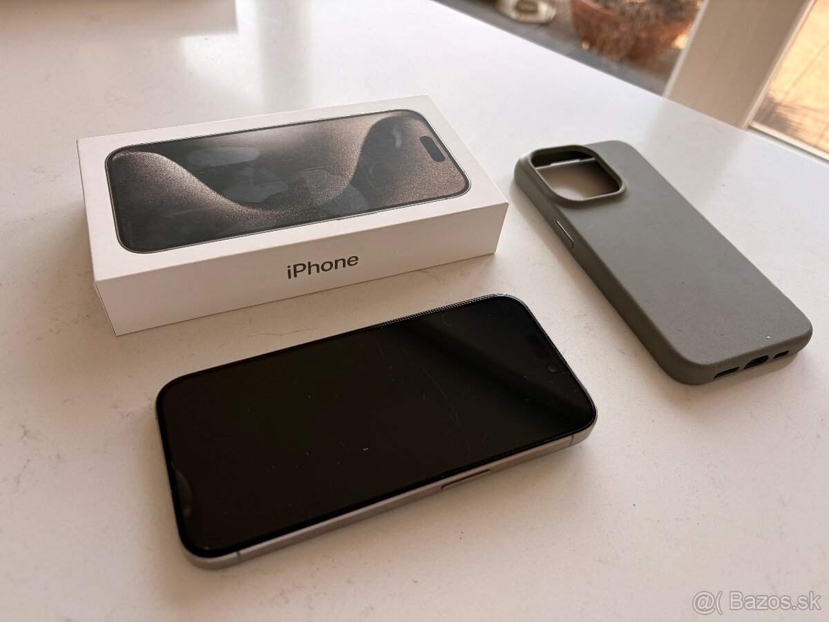 iPhone 15 Pro 128 GB Natural Titanium