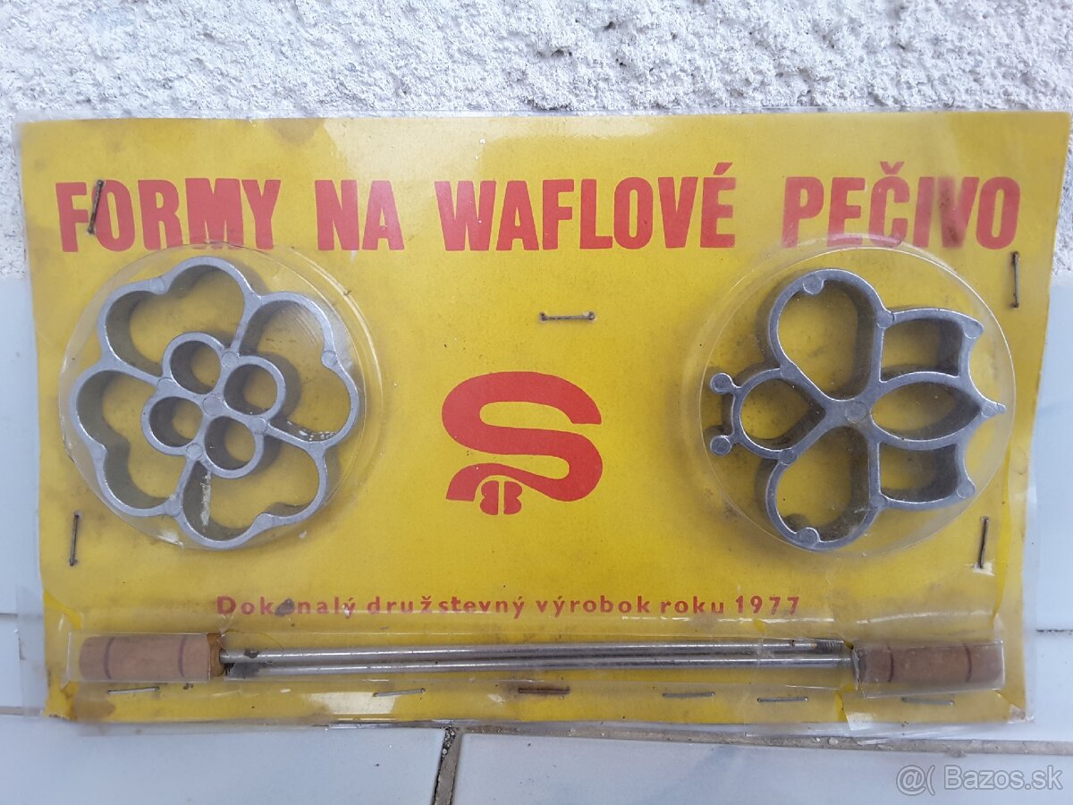 Stare formy na wafle