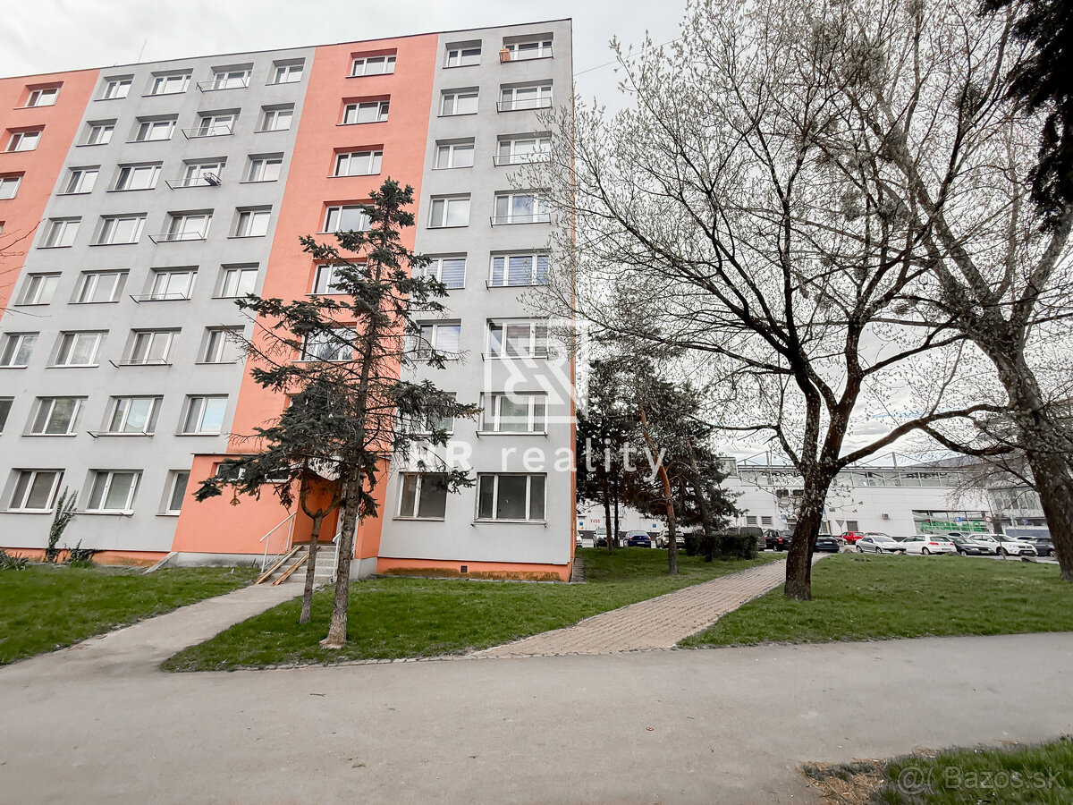 1izbový byt, Košice - Západ, Laborecká ul., pri OC Galéria