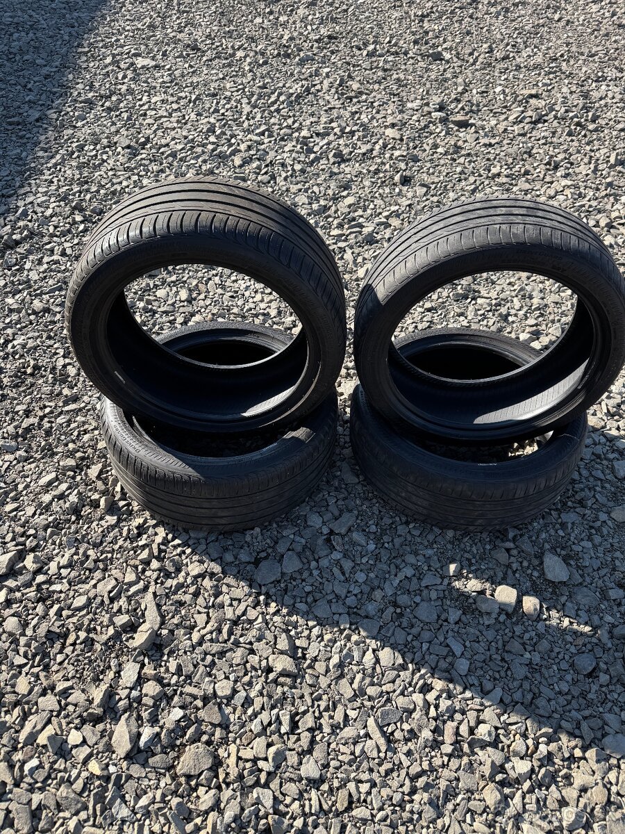 Predám letné pneumatiky 245/40 R18 a 225/40 r18 run flat