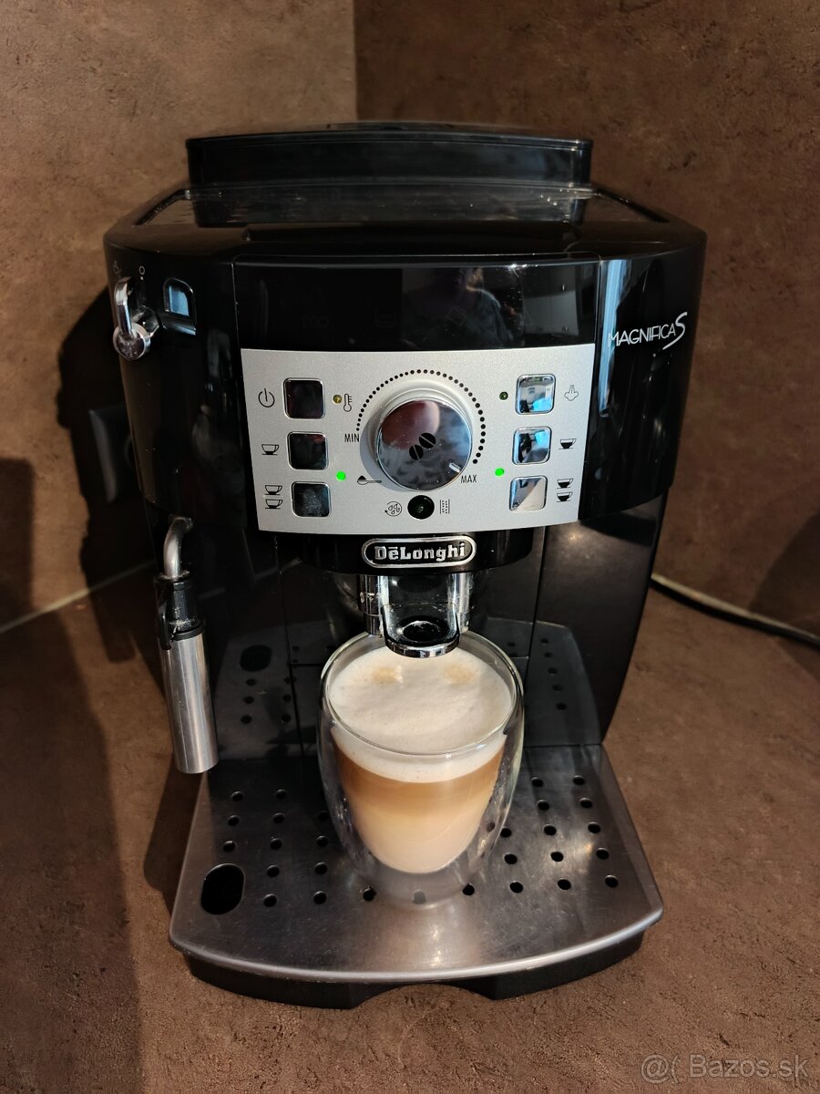 Delonghi Magnifica S