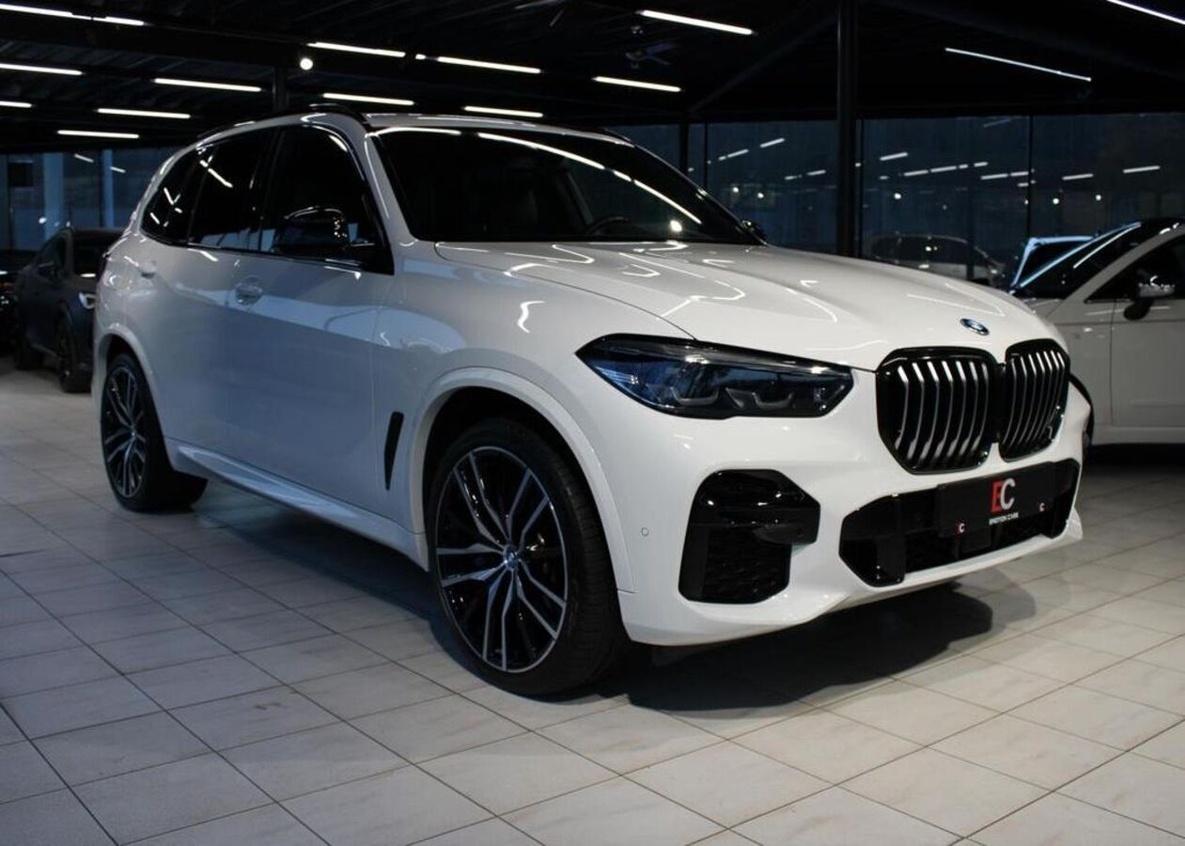 BMW X5 xDrive45e M Sport hybridní automat