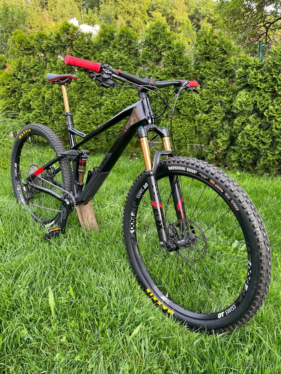 Horské celoodpružené kolo Cube Stereo 120 HPC SLT