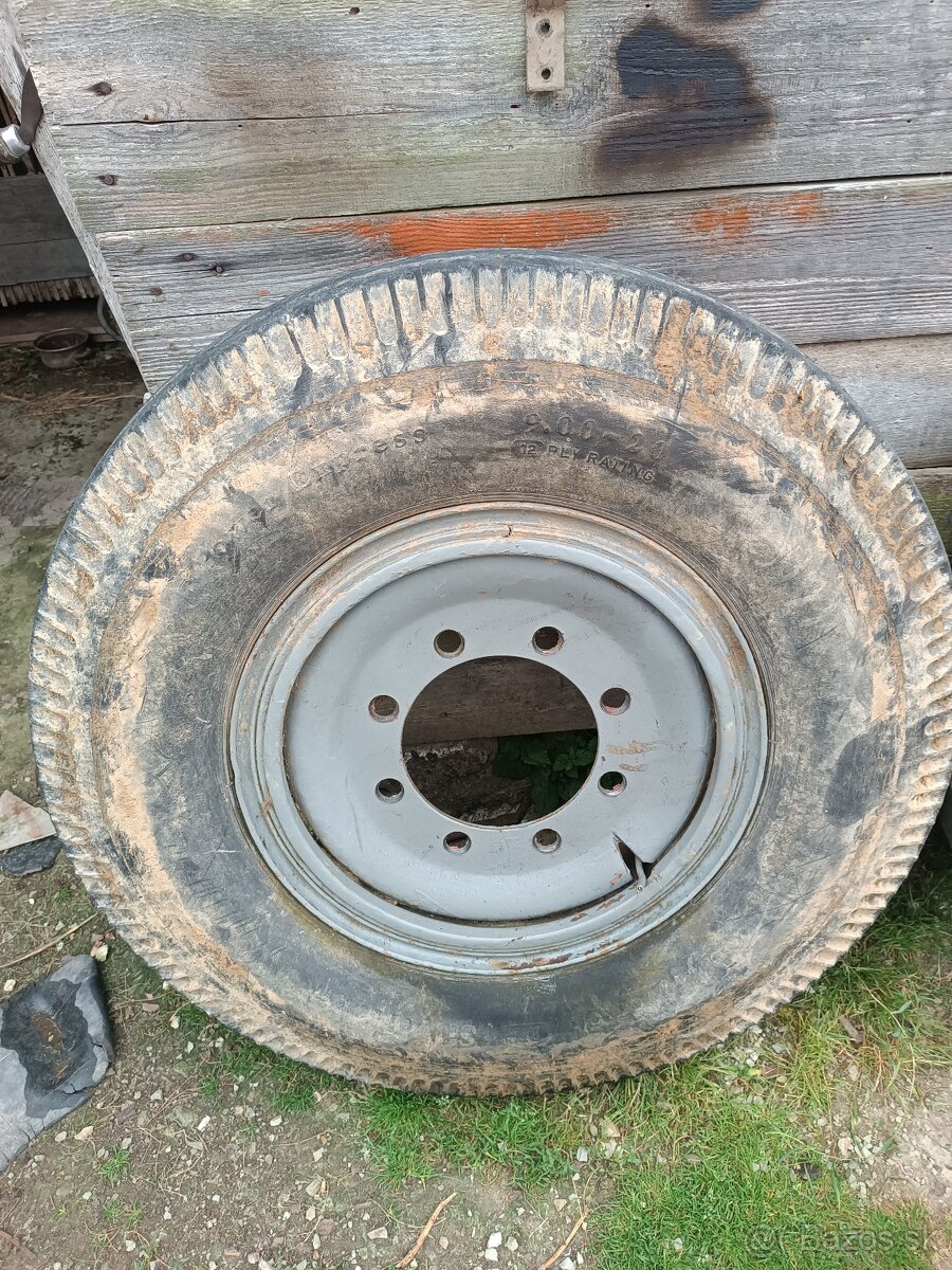Kolesa 9,00-20